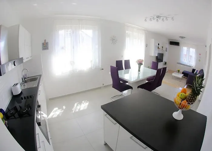 Martina Appartement *