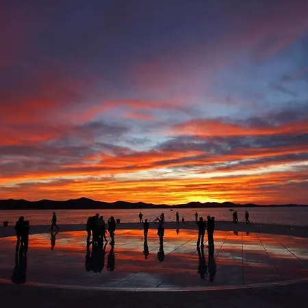 Martina アパート